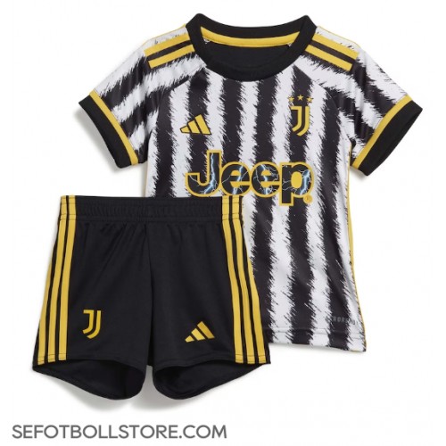 Juventus Replika babykläder Hemmaställ Barn 2023-24 Kortärmad (+ korta byxor)